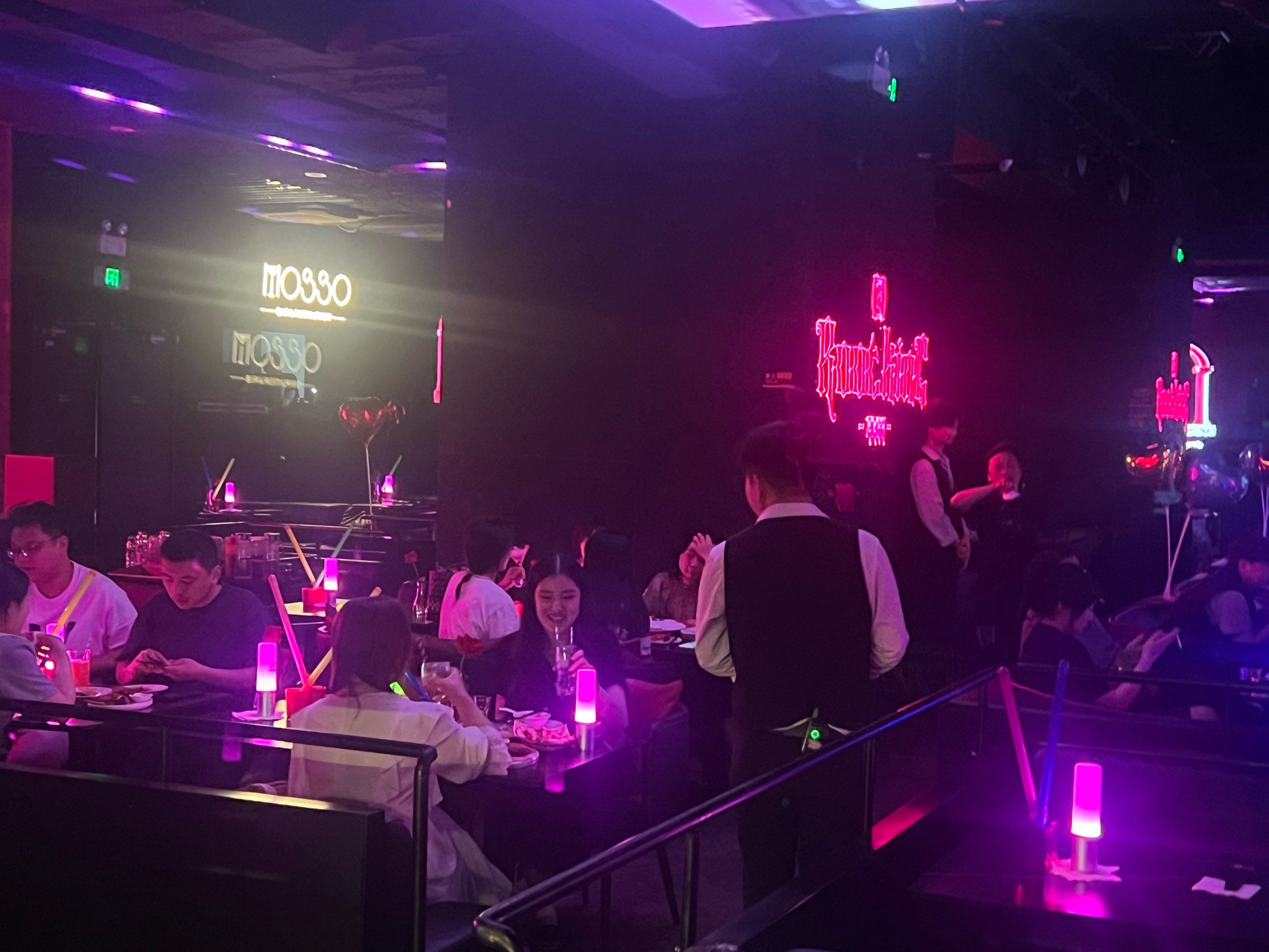 平顶山商务ktv环境商务ktv好吗-汝州市ktv预定